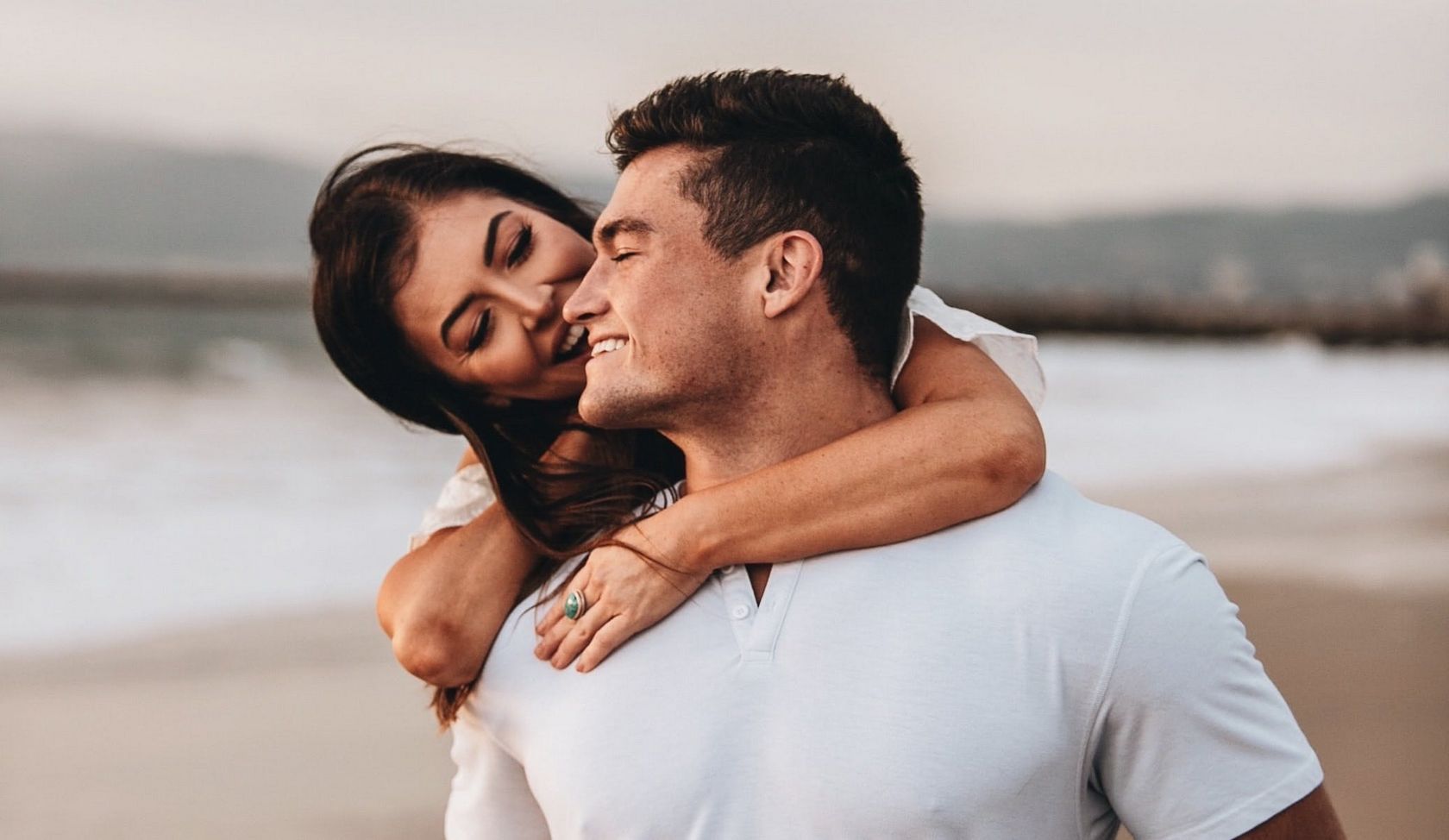 How Can Feelflame Aid You Locate Genuine Connections and Lasting Love in the Internet Dating World?